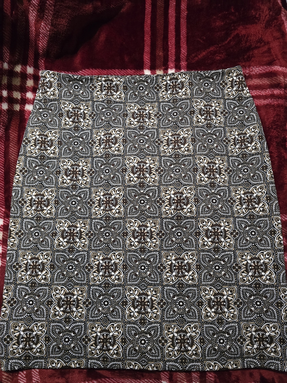 Talbots Black and Brown Tile-Print Pencil Skirt